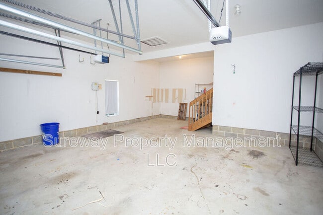 Building Photo - 24 Kathryn Ct