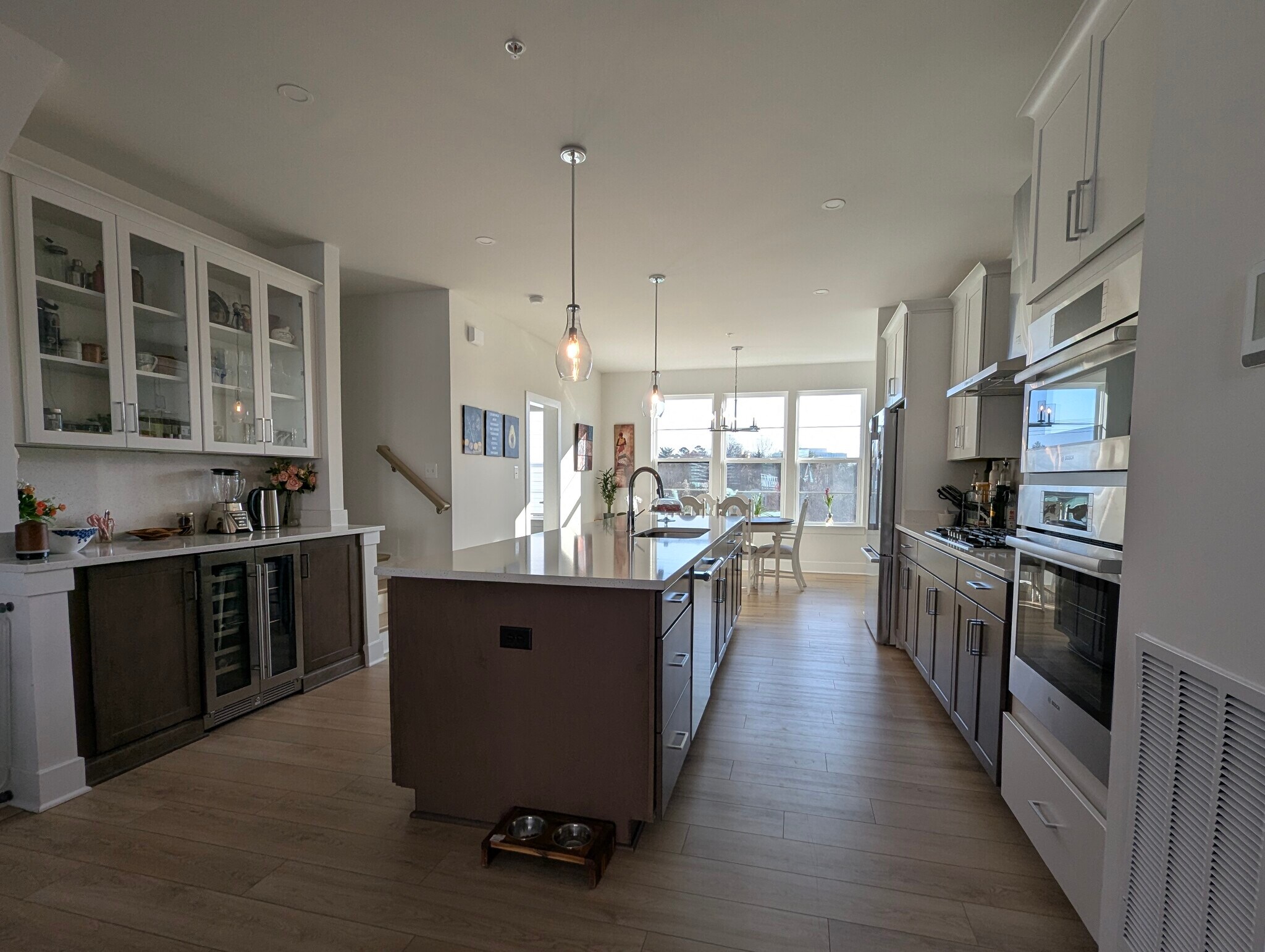 Building Photo - 4953 Purdy Aly