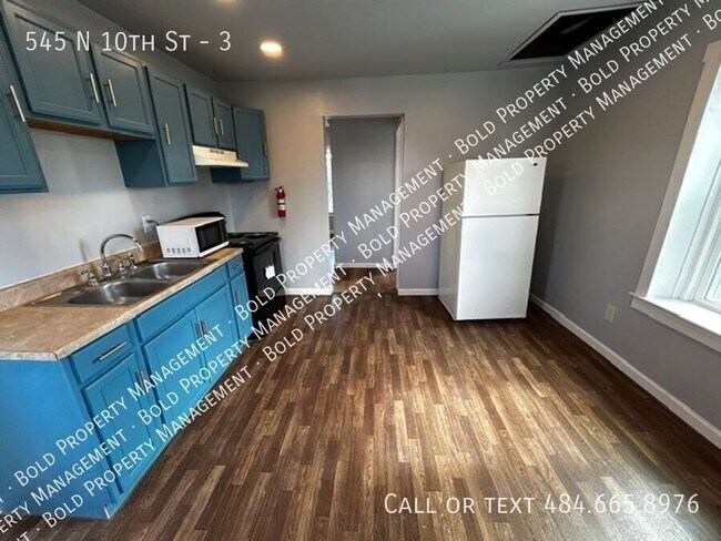 Building Photo - 545 N 10th St