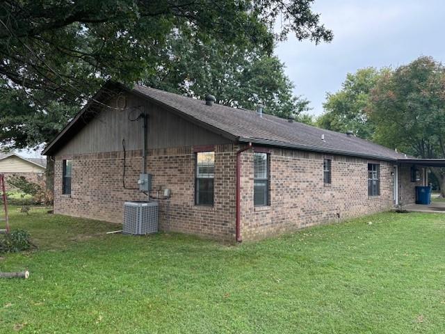 Building Photo - 590 Duckworth St