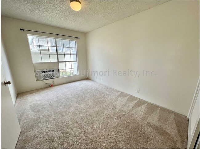 Building Photo - kep9410