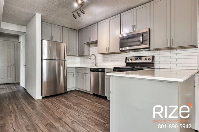 Building Photo - 797 Wasatch St.