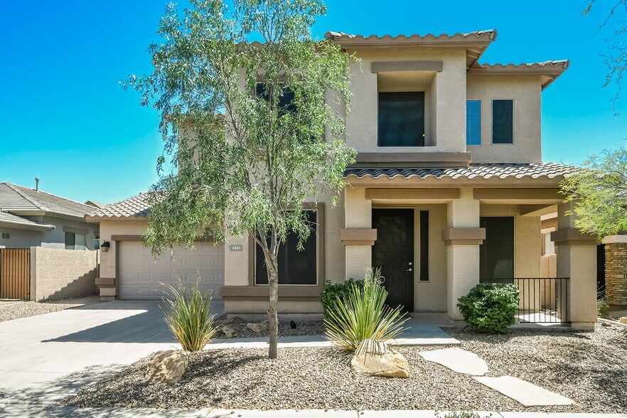 Primary Photo - 3441 W Galvin St