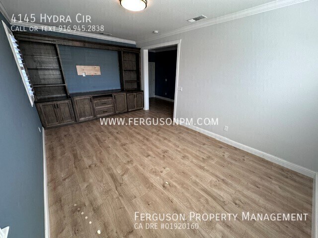 Building Photo - 4145 Hydra Cir