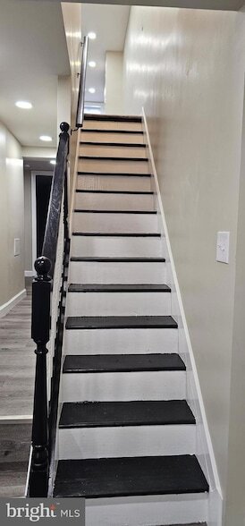 Building Photo - 1531 W Fairmount Ave