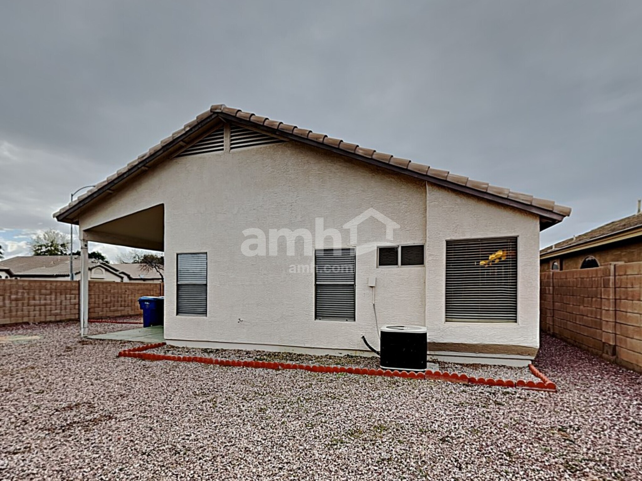 Building Photo - 9803 E Olla Ave