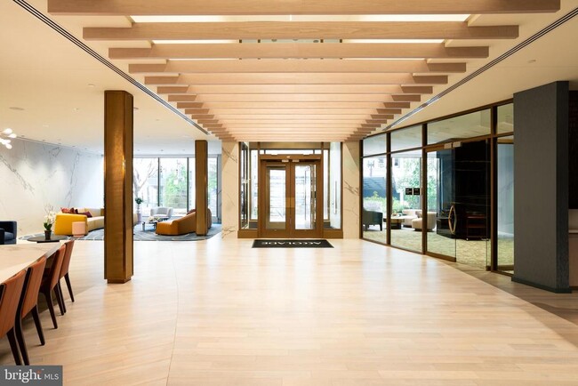 Building Photo - 1425 New York Ave NW