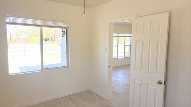 Building Photo - 7064 Tamarisk Ave
