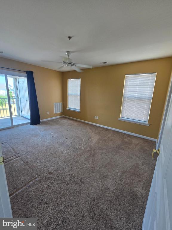 Building Photo - 3003L Heather Ln