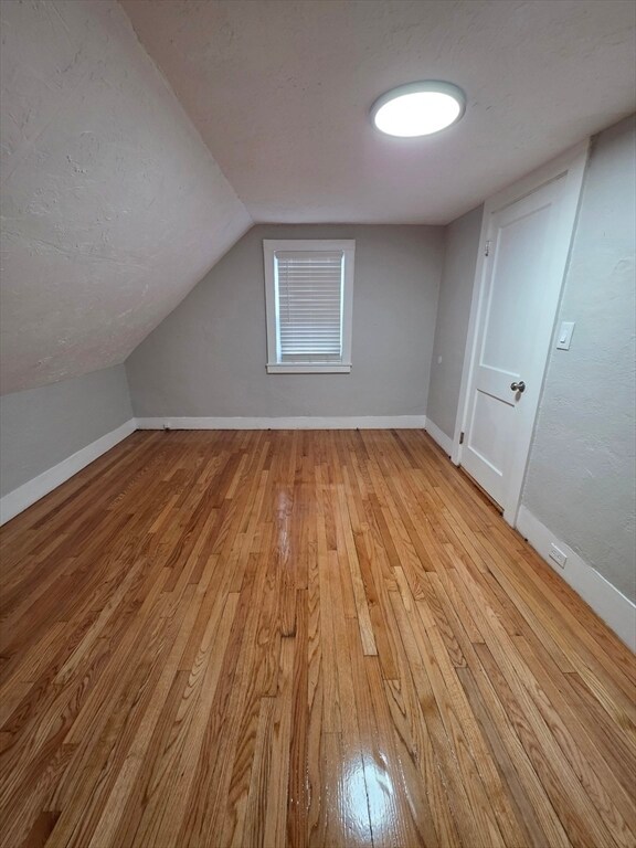 Building Photo - 154 Pleasant St