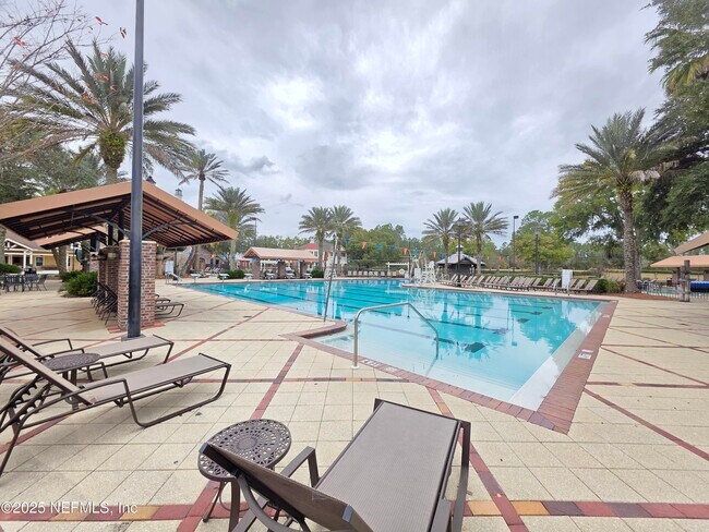 Building Photo - 1494 Shadow Creek Dr