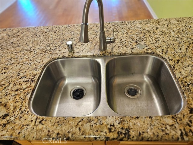 Building Photo - 214 S Alexandria Ave