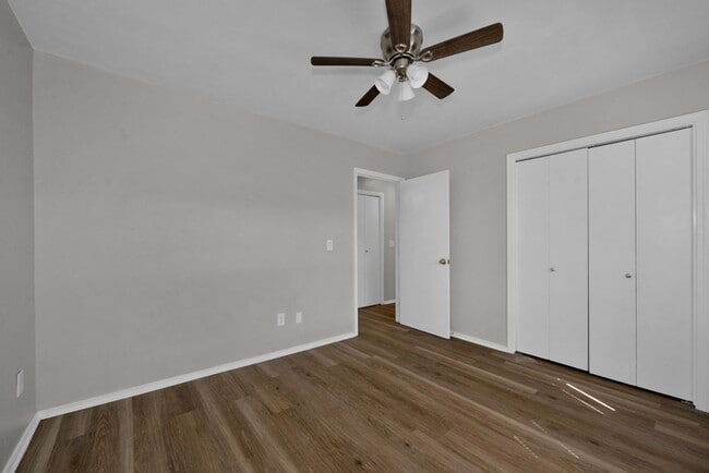Building Photo - 4200 S Austin St