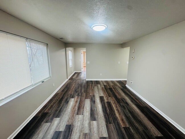 Building Photo - 20151 Crystal