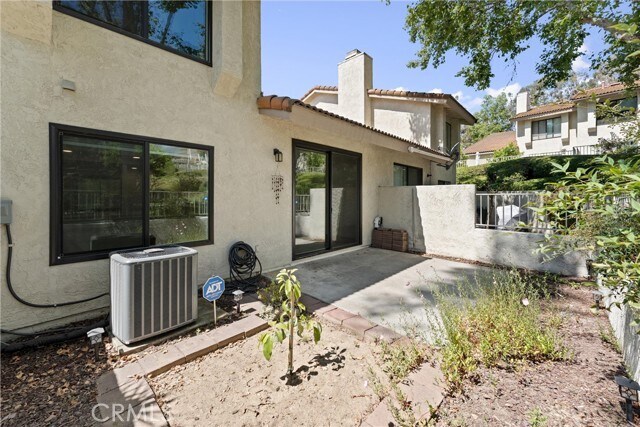 Building Photo - 2317 Sandbar Dr