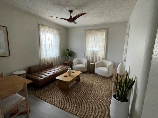 Building Photo - 74 Richmond St