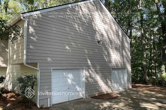 Building Photo - 5001 Post Rd Pass