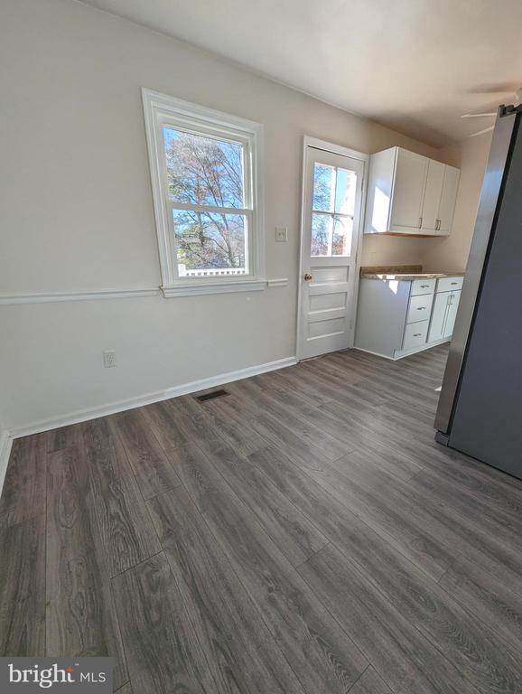 Building Photo - 6520 Old Carolina Rd