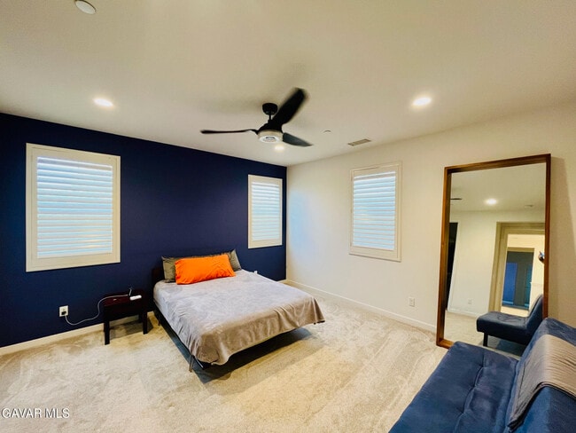 Building Photo - 28747 Jardineras Dr