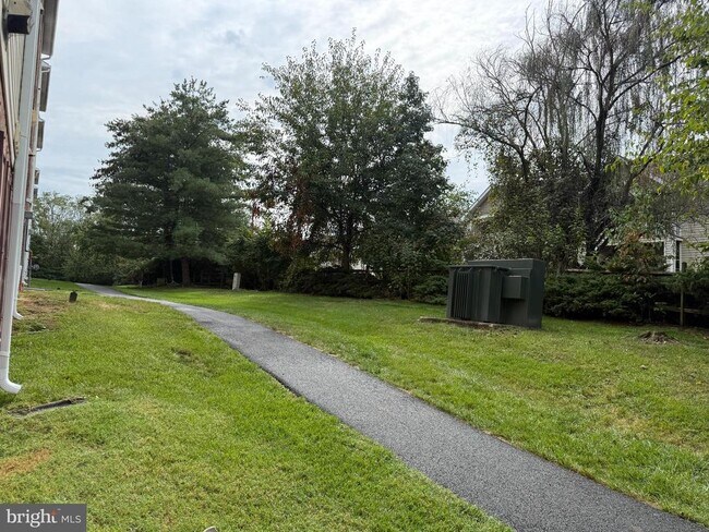 Building Photo - 14807 Rydell Rd