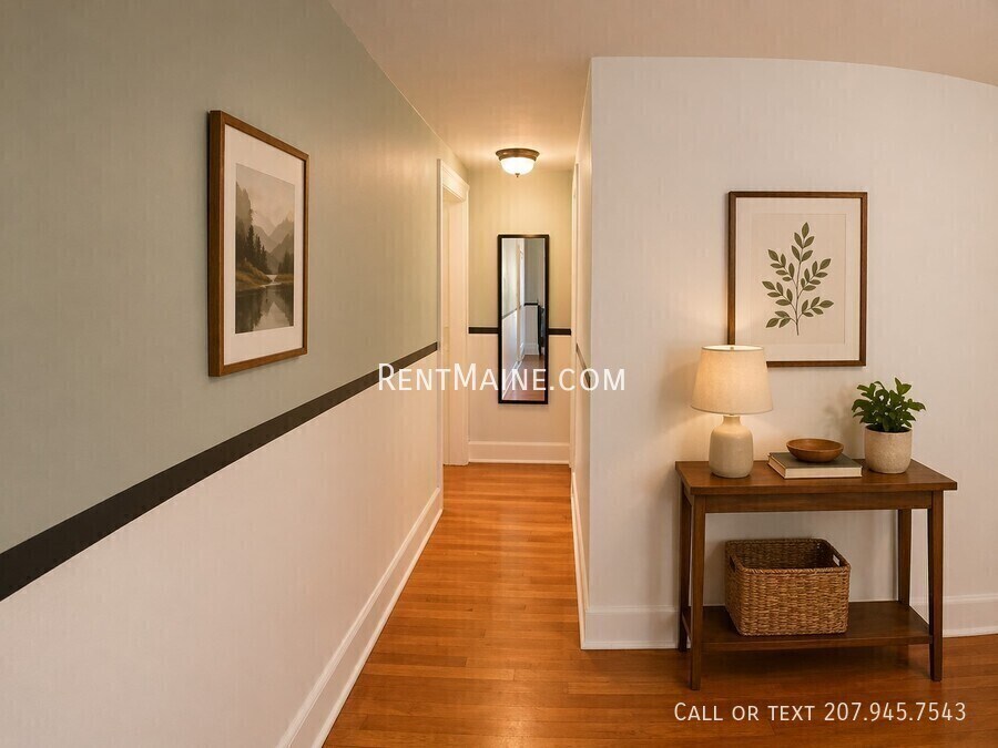 Building Photo - 99 Broadway