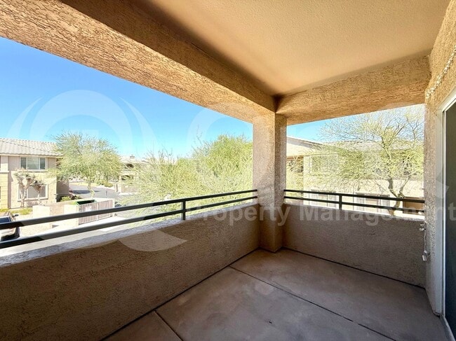 Building Photo - 16013 S Desert Foothills Pkwy