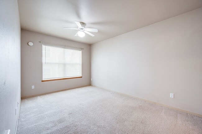 Building Photo - Your Perfect Home Near WSU – Spacious 3-Be...