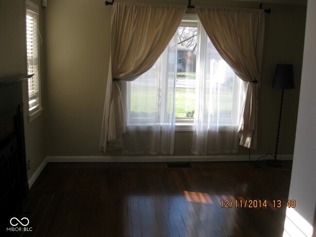 Building Photo - 5845 Brouse Ave