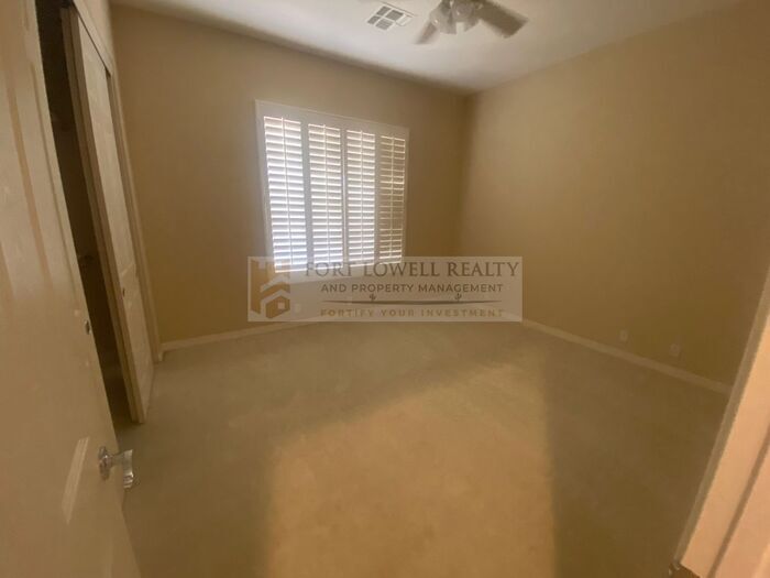 Building Photo - 31108 N 72nd Pl