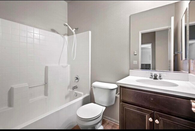 Building Photo - 41190 Corte Alto Collina