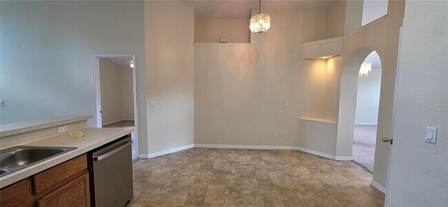 Building Photo - 2546 Siena Way