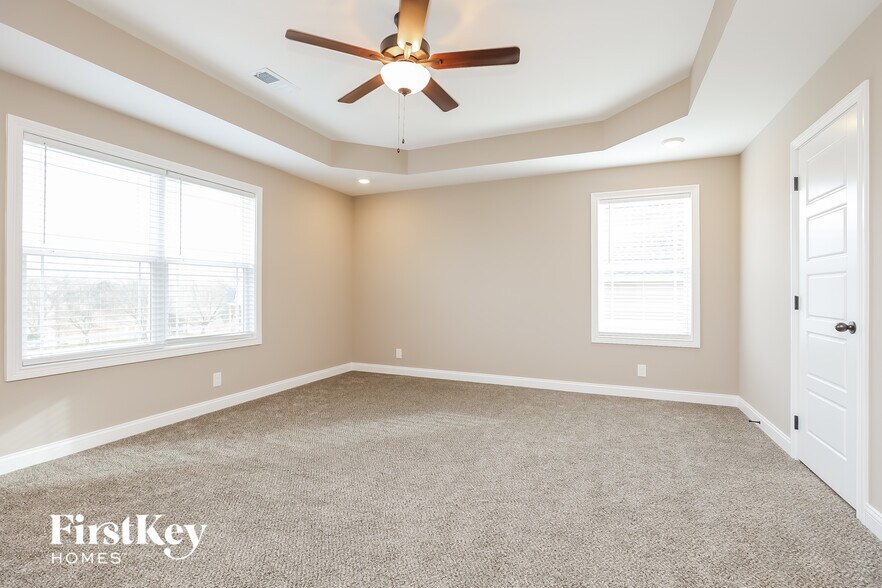 Building Photo - 1065 Harrison Way