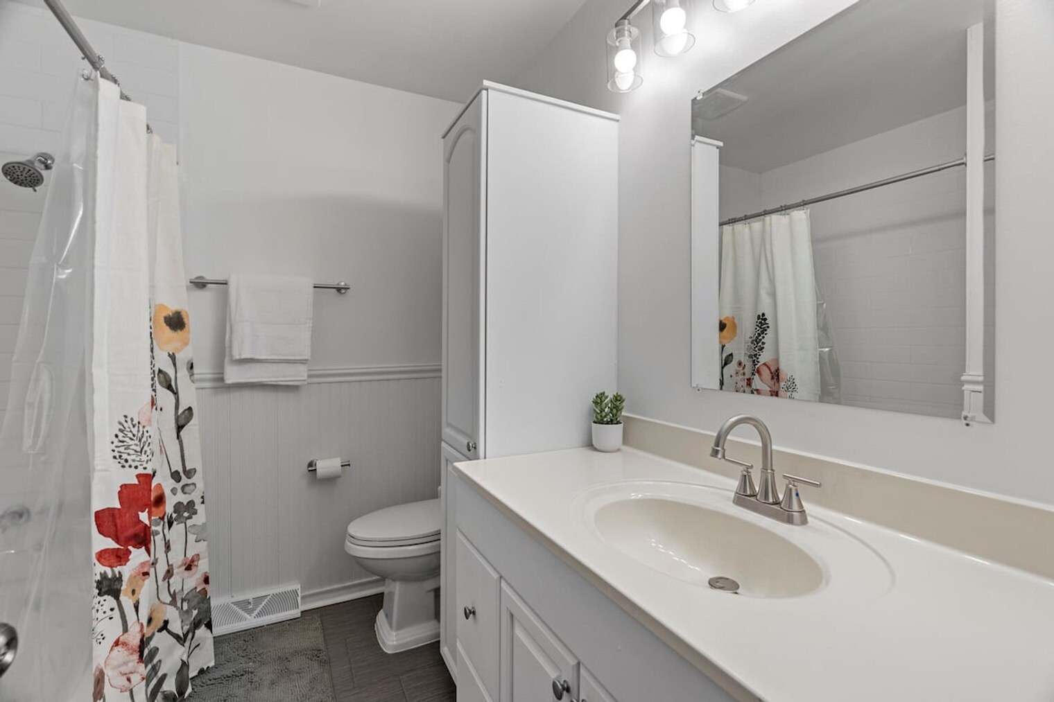 Building Photo - 2751 Tiara Dr