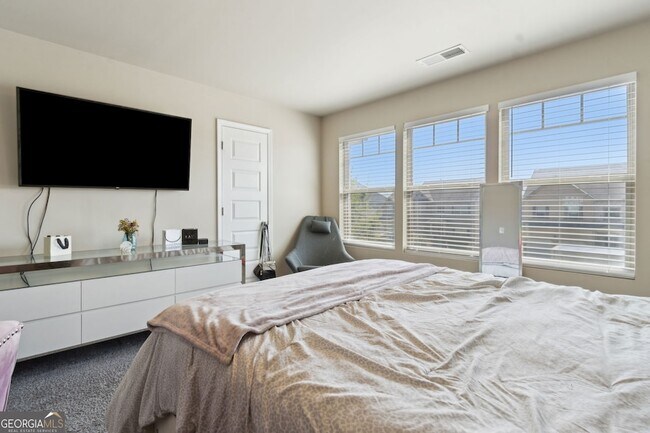 Building Photo - 151 Humphry Ct