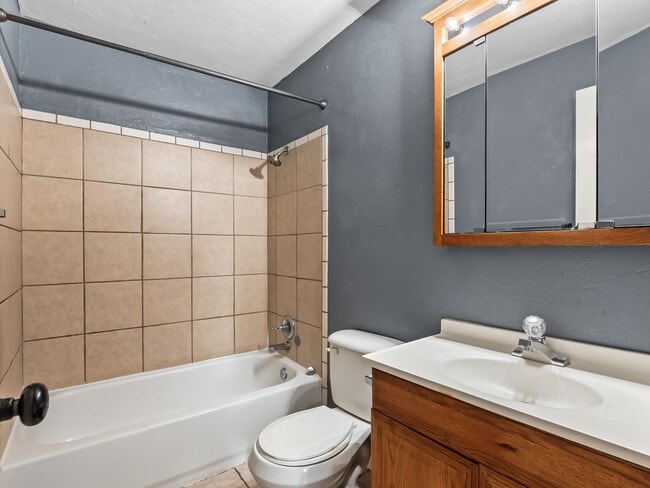 Building Photo - 502 McKeithan St