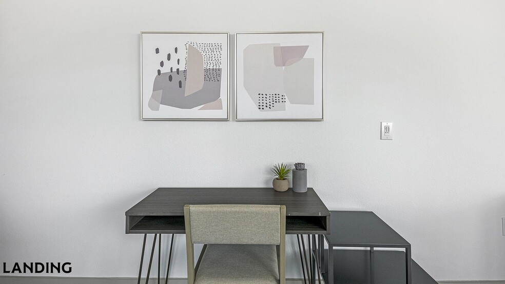 Building Photo - 3030 Summer St