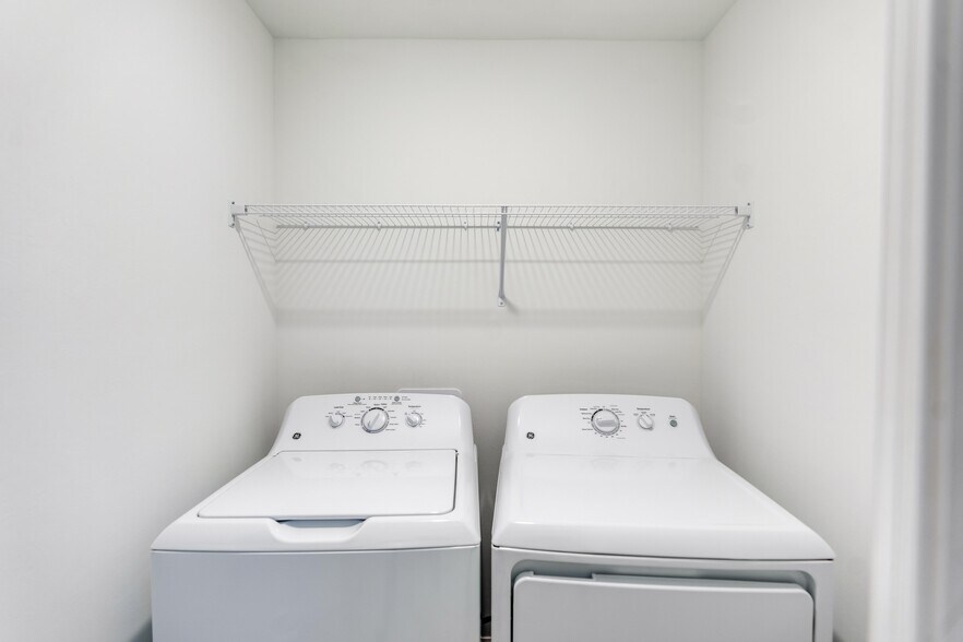 Building Photo - 43977 Boardwalk Loop