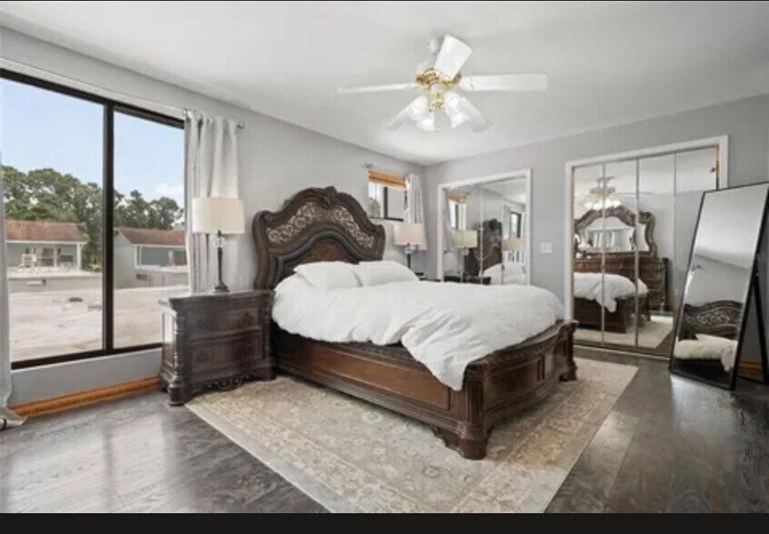 Building Photo - 3413 W Kirby St