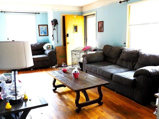 Building Photo - 335 North Dr