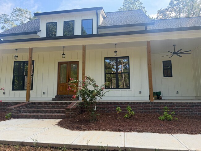 Building Photo - 1601 Old Lost Mountain Rd