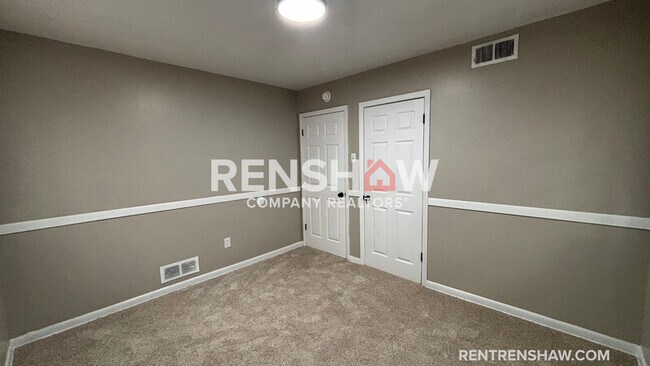 Building Photo - 4807 Macon Rd