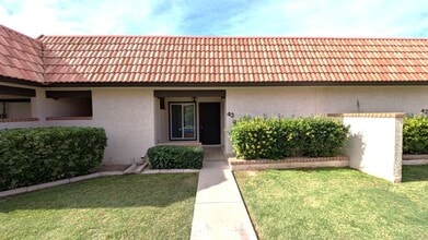 Building Photo - 2 Bedroom Condo Unit in the Colonia Coronita Chandler Townhomes Community Near E Chandler Rd and ...
