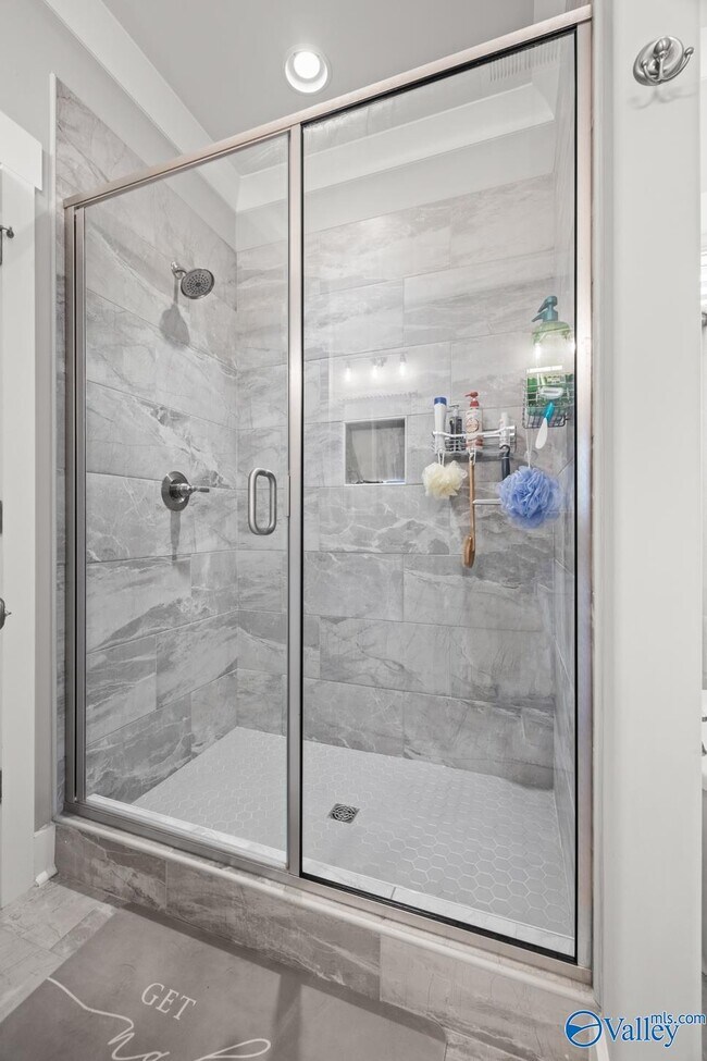 Building Photo - 29458 Carnaby Ln