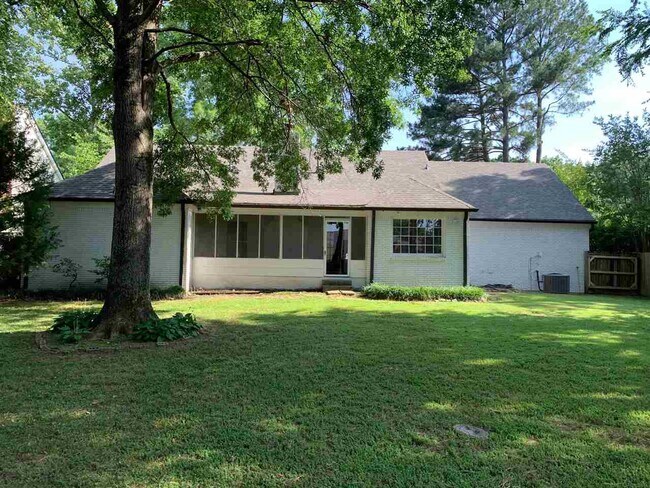 Building Photo - 8618 Wine Leaf Cove