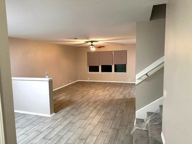 Building Photo - 4811 Pebble Bluff Ln