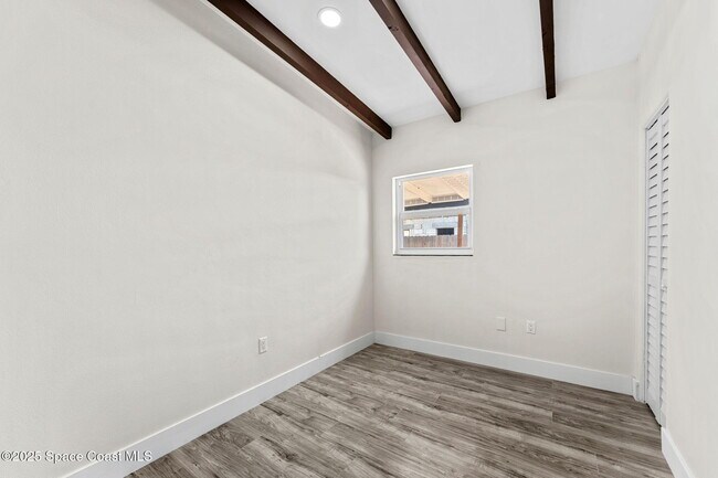 Building Photo - 2295 Allan Adale Rd