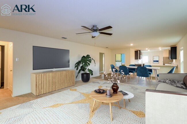 Building Photo - 11923 Lake Park