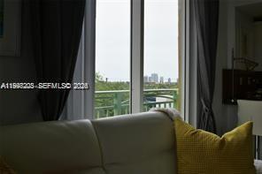 Building Photo - 3500 Coral Wy