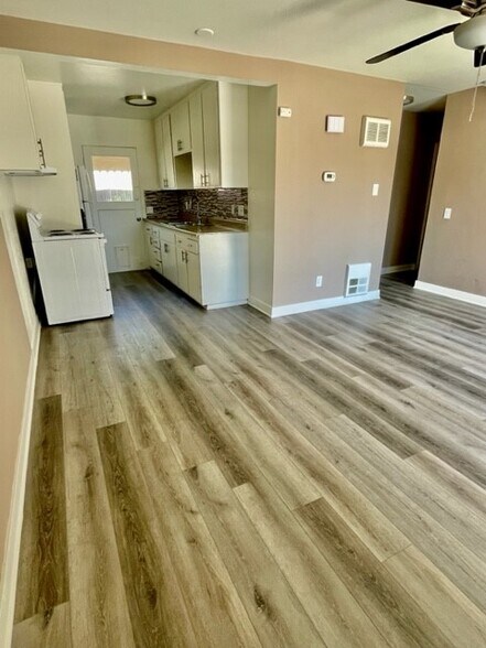 Building Photo - 73740 Santa Rosa Way