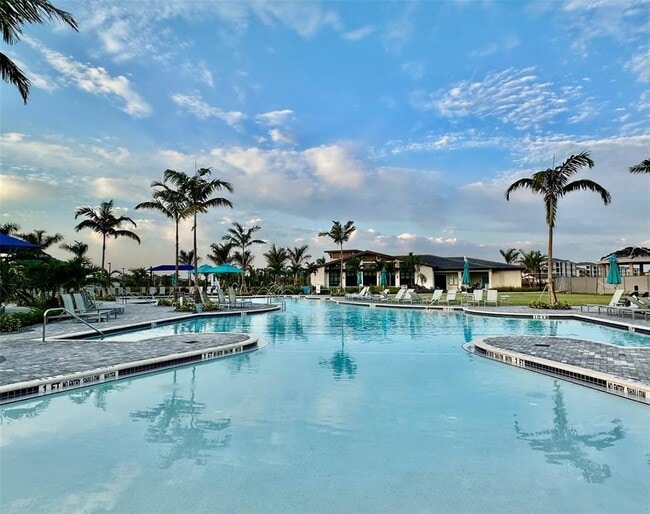 Building Photo - 17577 Santorini Ct